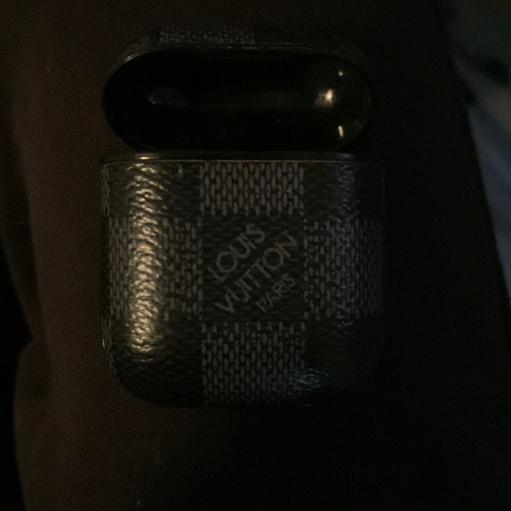 Louis Vuitton Airpod case